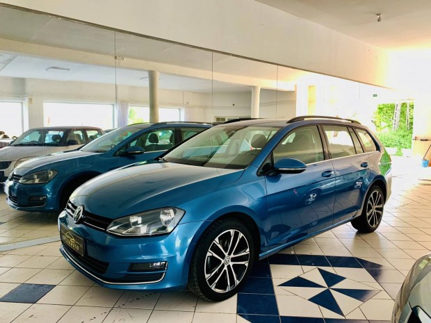 Volkswagen Golf VII Variant 1.6 TDI Comfortline...