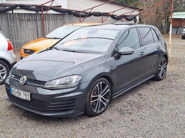 Volkswagen Golf VII Variant 2.0 TDI BMT GTD DSG...