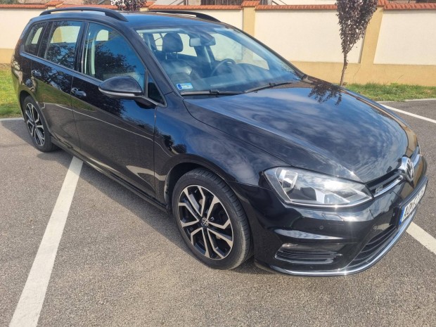 Volkswagen Golf VII Variant 2.0 TDI Highline R-...