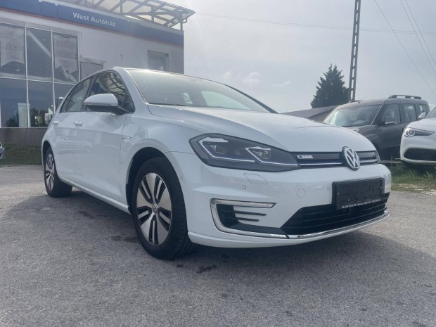 Volkswagen Golf VII e-Golf Garantált KM-Gyári F...
