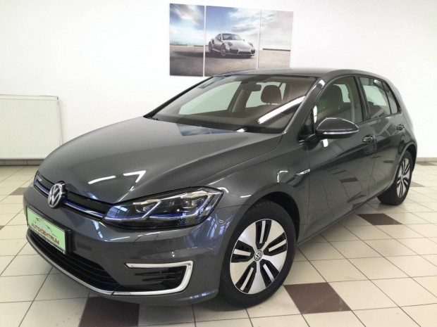Volkswagen Golf VII e-Golf Távolságtartó-Sávtar...