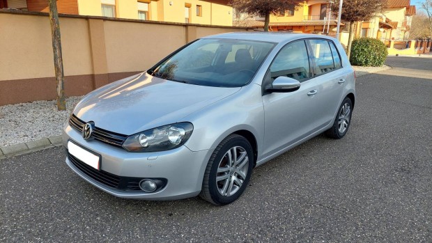 Volkswagen Golf VI 1.6 Comfortline Megkimlt L...