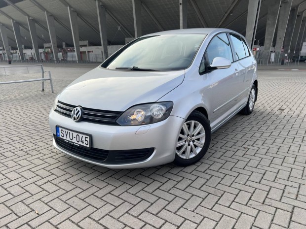 Volkswagen Golf VI 1.6 TDi Trendline 94.E KM.10...