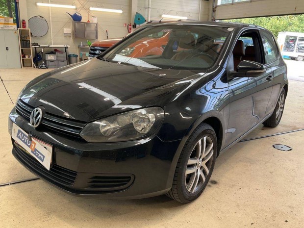 Volkswagen Golf VI 1.6 Trendline garanciával ....