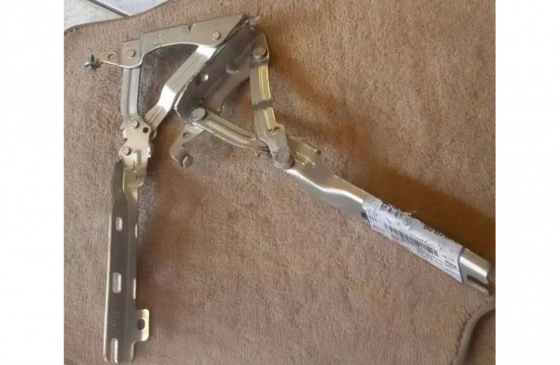 Volkswagen Golf VI Motorh�ztet� zsan�r �j 5K0823301B