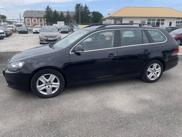 Volkswagen Golf VI Variant 1.6 CR TDI Comfortli...