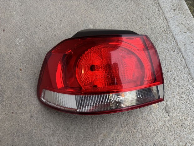 Volkswagen Golf VI bal h�ts� l�mpa 5K0945095E