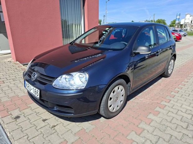 Volkswagen Golf V 1.4 Comfortline