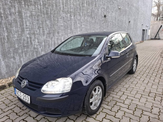 Volkswagen Golf V 1.4 Comfortline