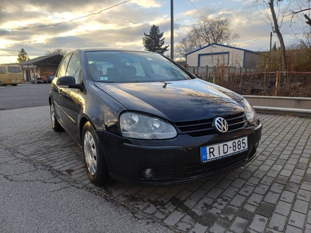 Volkswagen Golf V 1.4 FSI Comfortline Autbesz...