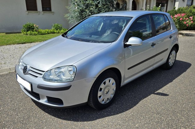 Volkswagen Golf V 1.4 Perfekt