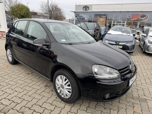 Volkswagen Golf V 1.4 Perfekt Digit�lis Kl�ma....