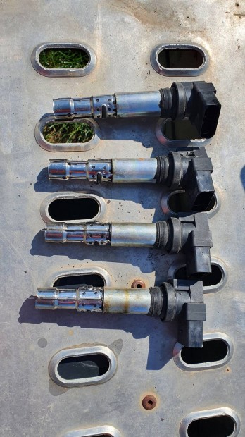 Volkswagen Golf V 1,4-es benzines gyújtótrafó eladó