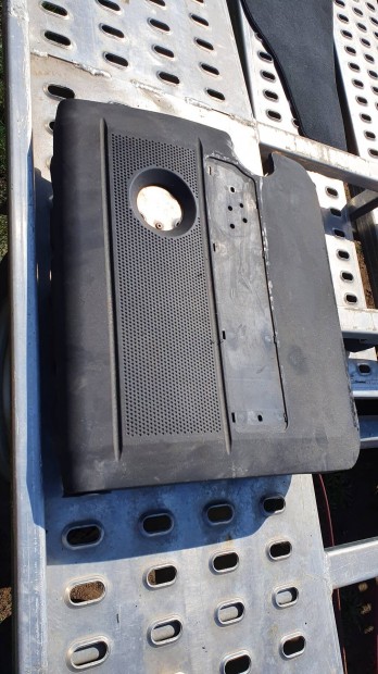 Volkswagen Golf V 1,4-es benzines légszűrőház eladó
