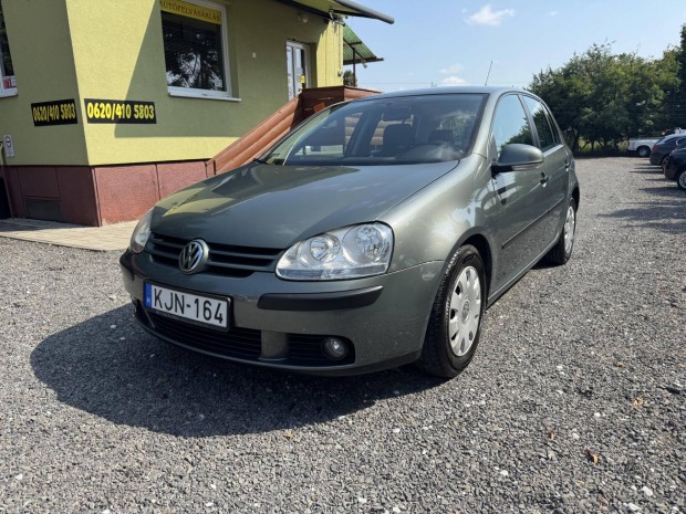 Volkswagen Golf V 1.6 Comfortline 124000km! Mag...