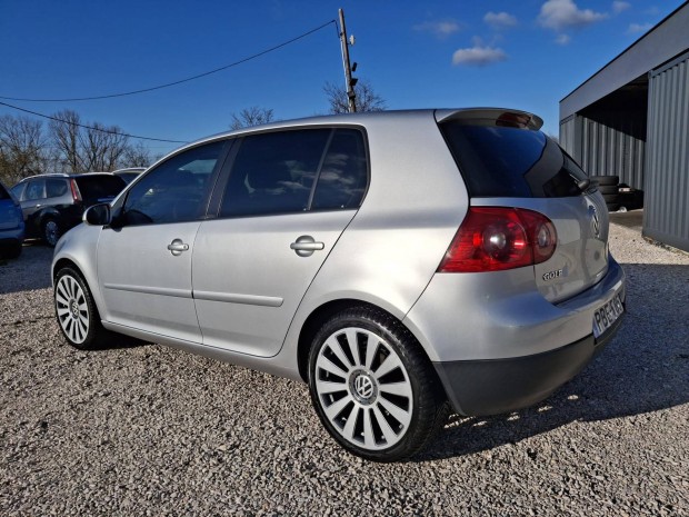 Volkswagen Golf V 1.6 Comfortline Szp llapot....