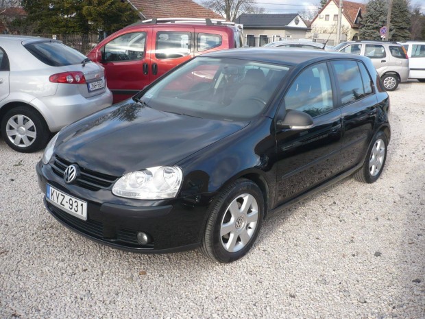 Volkswagen Golf V 1.6 Perfekt 86.000 km!