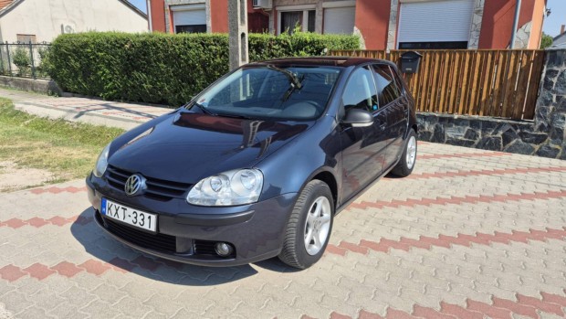 Volkswagen Golf V 1.6 Sportline Rozsdamentes sz...