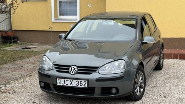 Volkswagen Golf V 1.6 Trendline Magyarorszgi-2...