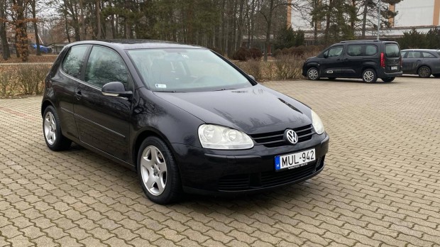 Volkswagen Golf V 1.9 TDi Perfekt