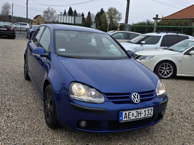 Volkswagen Golf V 1.9 TDi Sportline