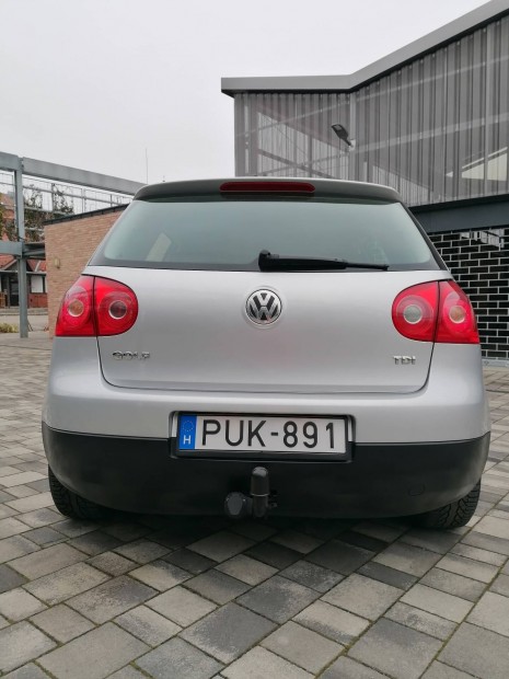 Volkswagen Golf V 1.9 pdtdi. 