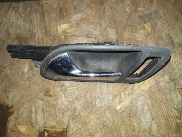 Volkswagen Golf V Bal Els� Bels� Ajt�kilincs