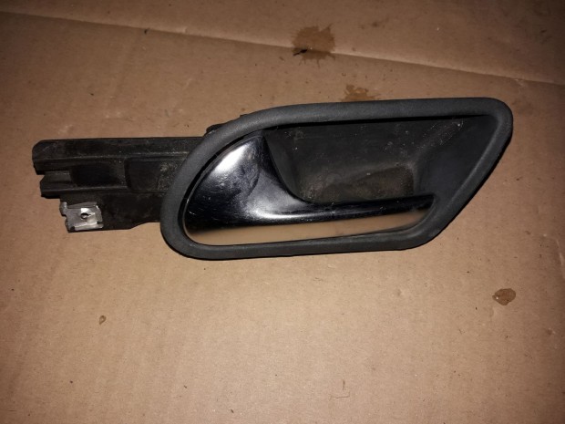 Volkswagen Golf V Bal Els� Bels� Ajt�kilincs