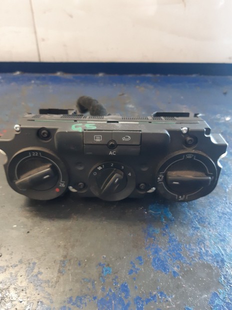 Volkswagen Golf V F�t�skapcsol�