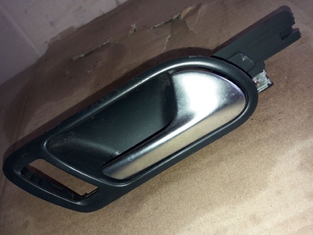 Volkswagen Golf V Jobb Els� Bels� Ajt�kilincs