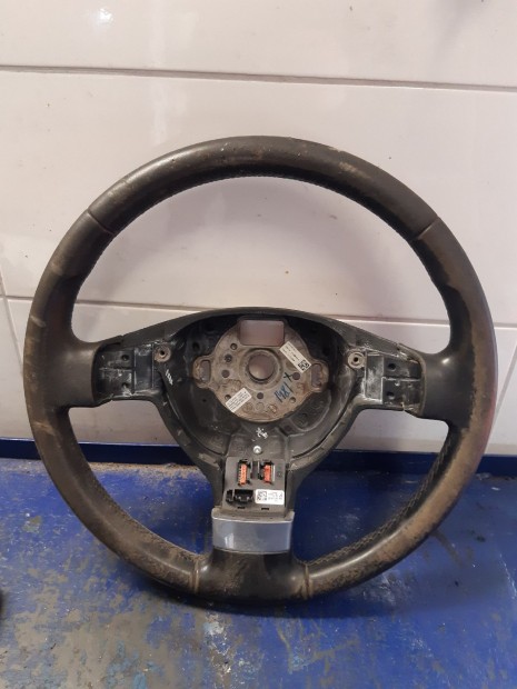 Volkswagen Golf V Korm�nyker�k