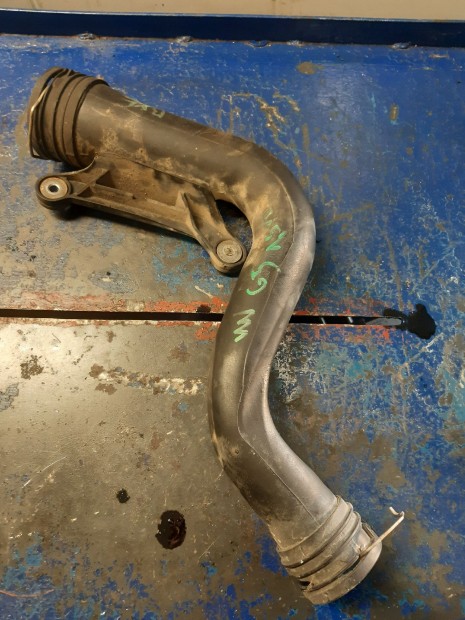 Volkswagen Golf V Turb�cs� / Intercooler Cs�