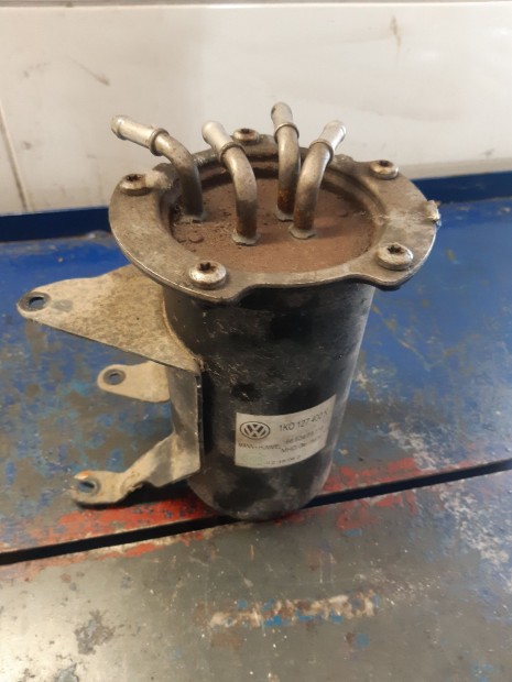 Volkswagen Golf V �zemanyag Sz�r� H�z