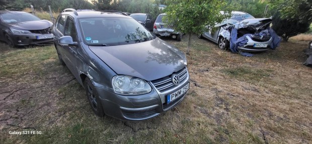 Volkswagen Golf V Variant 1.6 Trendline Indul-ü...