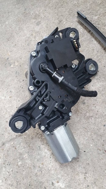 Volkswagen Golf V hátsó ablaktörlő motor eladó