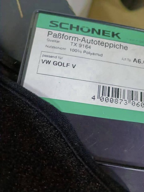 Volkswagen Golf V méret pontos szövet szőnyeg