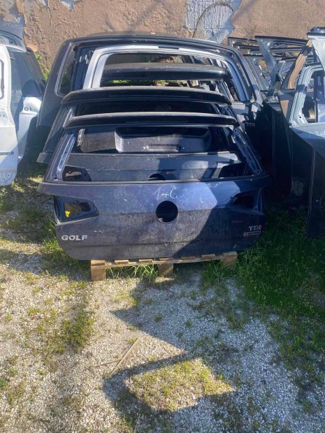 Volkswagen Golf csomagtér ajtó