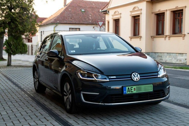 Volkswagen Golf-e