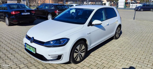 Volkswagen Golf e-Golf 35267km magánszemélytől...