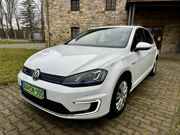 Volkswagen Golf e-Golf 39.000km br belsvel