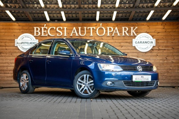 Volkswagen Jetta 1.4 TSI BMT Highline 360 Ponto...