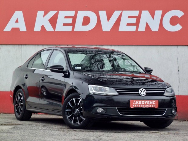 Volkswagen Jetta 1.4 TSI BMT Highline DSG Magya...
