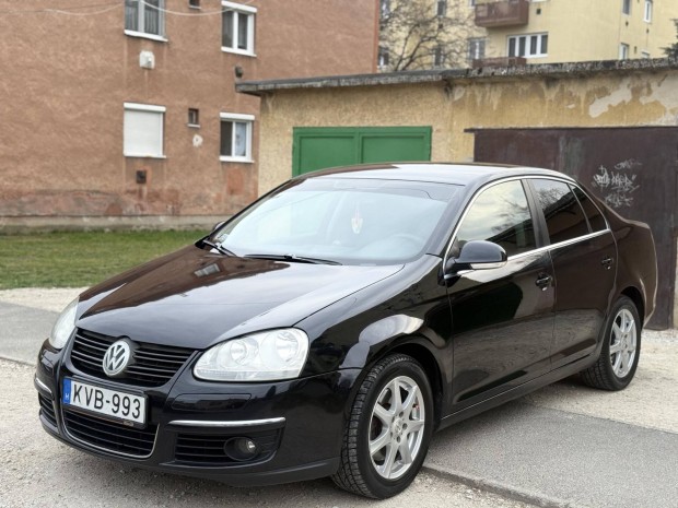 Volkswagen Jetta 1.4 TSI Comfortline Sz�p �llap...