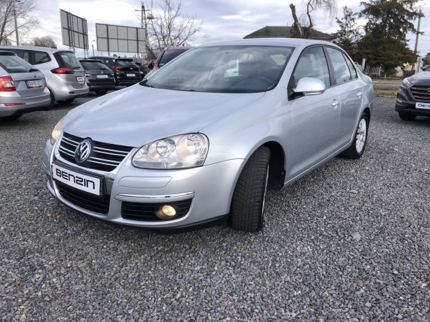 Volkswagen Jetta 1.4 Tsi Trendline Klma-89000...