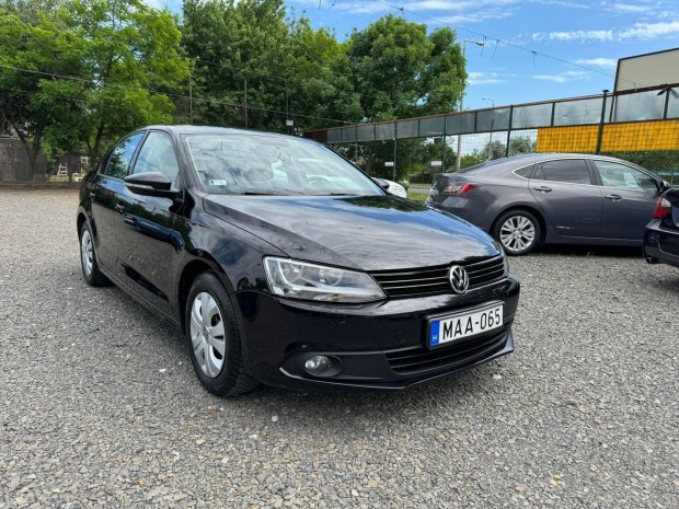 Volkswagen Jetta 1.6 CR TDI Trendline Nagyon szp