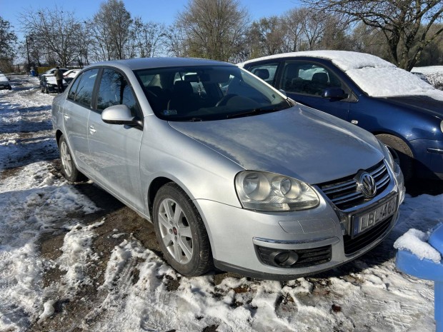 Volkswagen Jetta 1.6 FSI Trendline