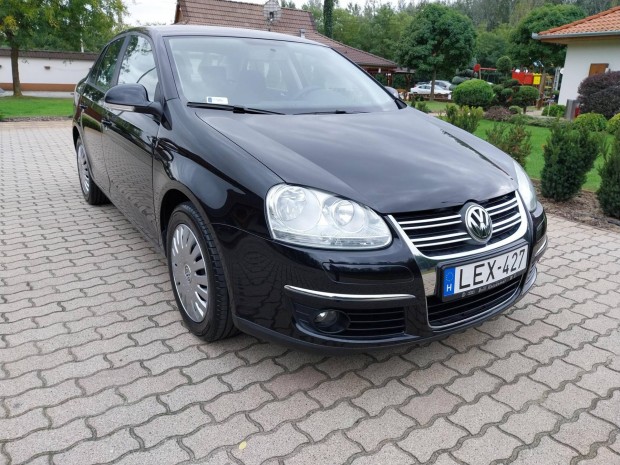 Volkswagen Jetta 1.9 PD TDI Trendline