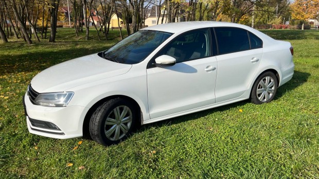 Volkswagen Jetta 2.0 TDI BMT Comfortline DSG