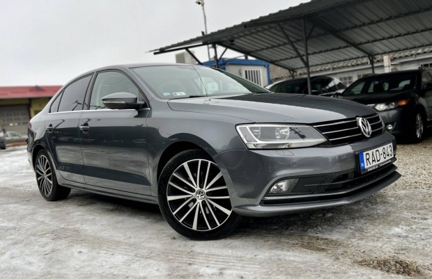 Volkswagen Jetta 2.0 TDI BMT Comfortline DSG 79...