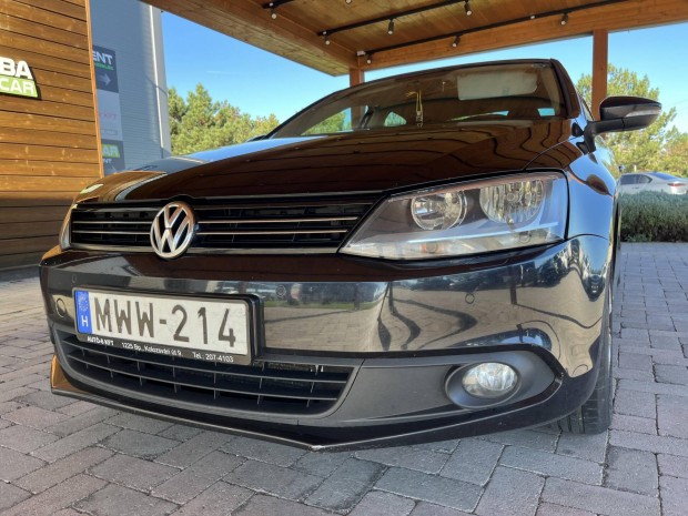 Volkswagen Jetta VI 1.6 CR TDI Comfortline Fris...